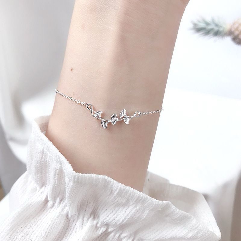 Gelang Titanium Rantai Silver Motif Ginkgo Korea Wanita Gelang Cantik Simple Elegan Hadiah Cewek Kek