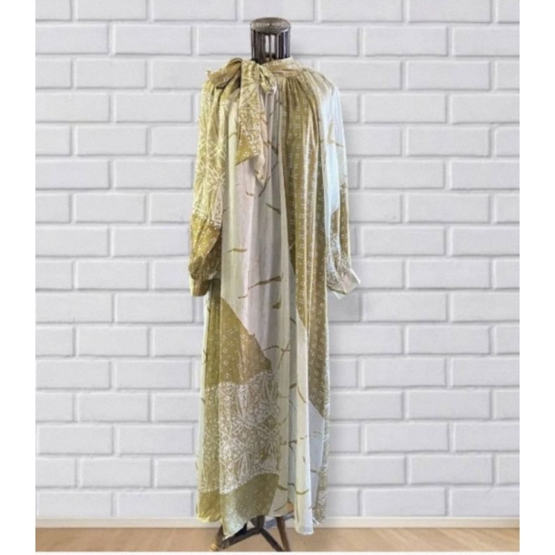 DIAN PELANGI" ROSI satin dress abstrak" Ria miranda, Dian Pelangi, Benang Jarum, KAMIIDEA, Jamilah, 