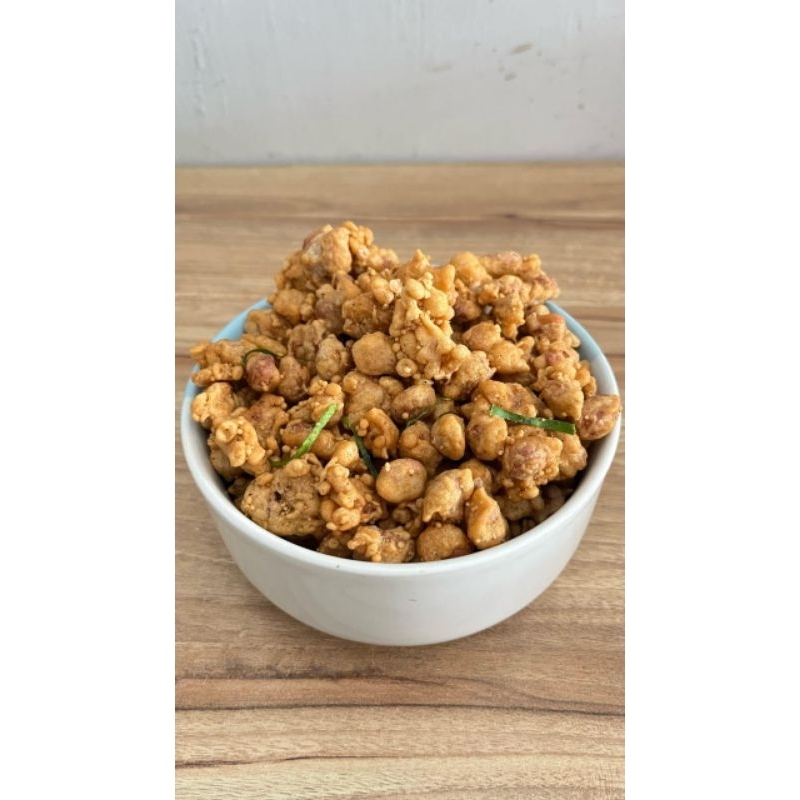 

Kacang Telur Bali oleh oleh khas medan 500gr