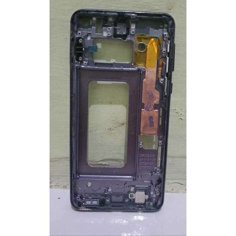 frame  samsung s10e