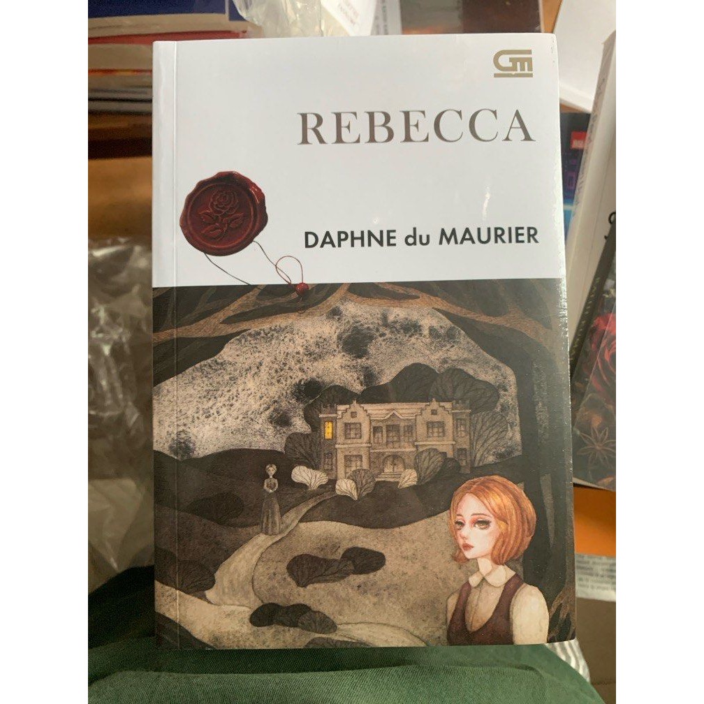 REBECCA DAPHNE DU MAURIER