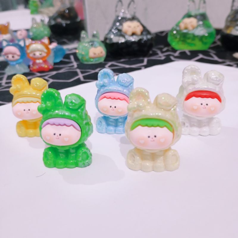 Manik gembul lilith/lilis/mote gembul lilis/lilith holo/hologram/figurine hologram lilith/pajangan l