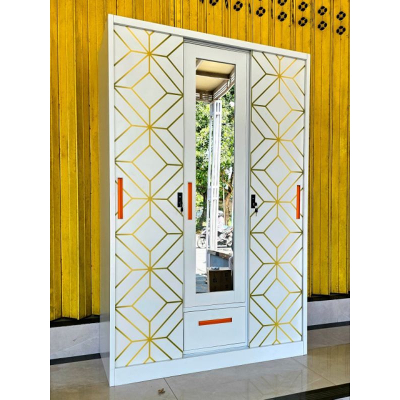 Lemari Pintu 3 Besi Sleding Baju Pakaian