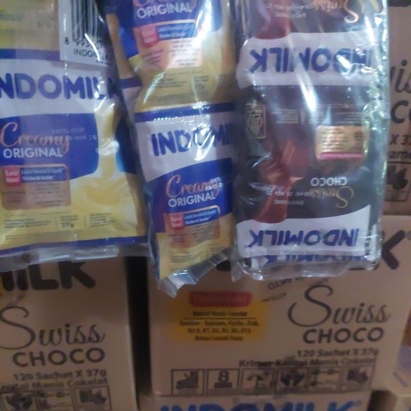 

INDOMILK SASET COKLAT DAN PUTIH 2DOS