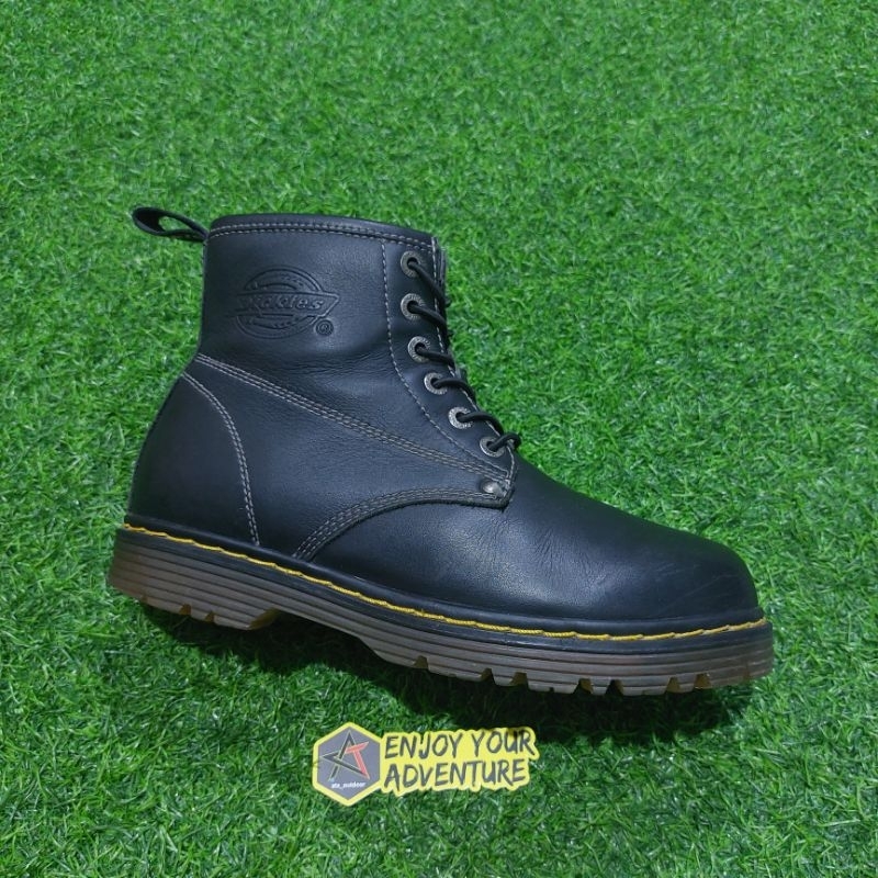 sepatu boots dickies size 41