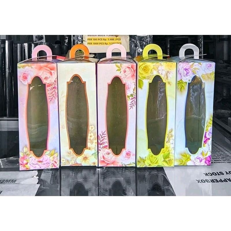 

S (S51) BOX KARTON UNTUK SOUVENIR