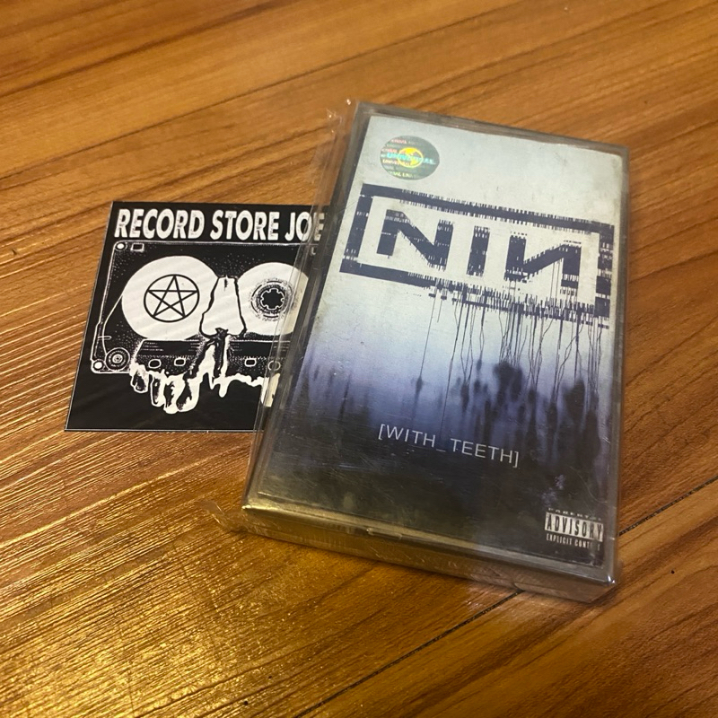 kaset nine inch nails - with teeth