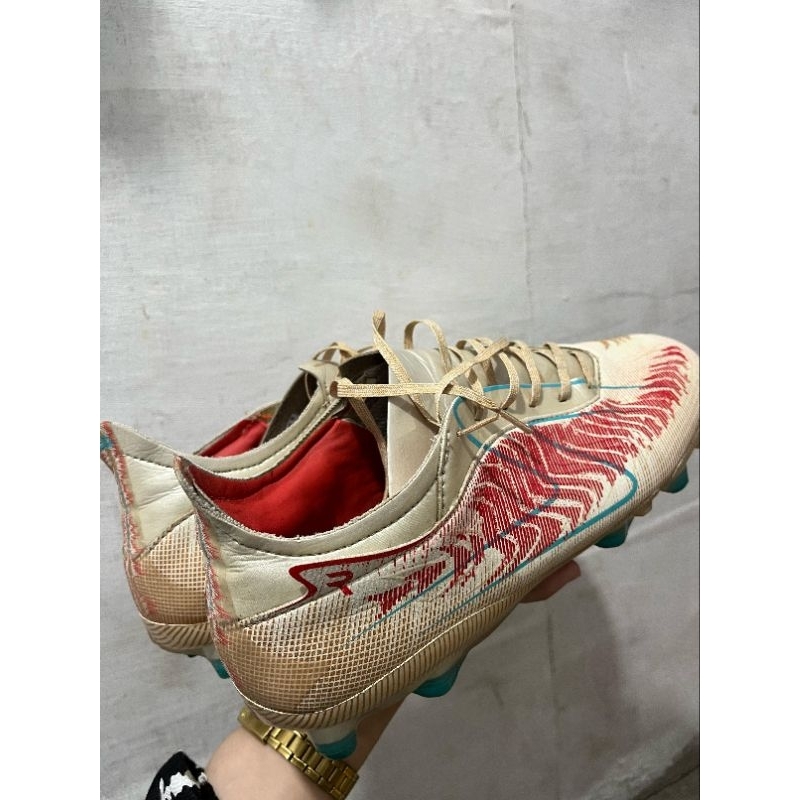 Sepatu bola specs reacto garuda attack bekas second