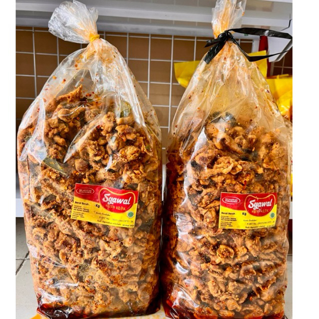 

kripik kulit pedas cikruh original daun jeruk