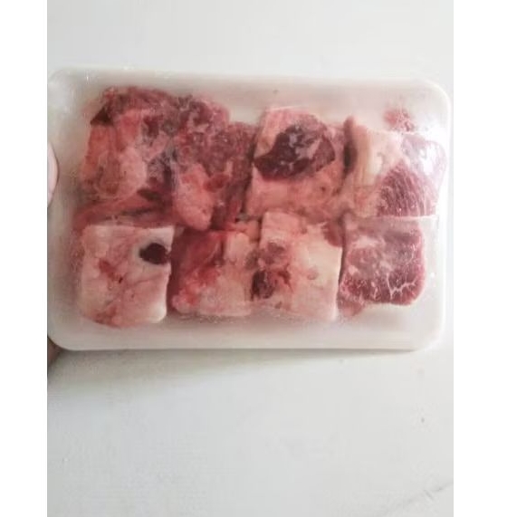 

TETELAN DAGING & LEMAK SAPI TRIMMING BEEF 500 GRAM