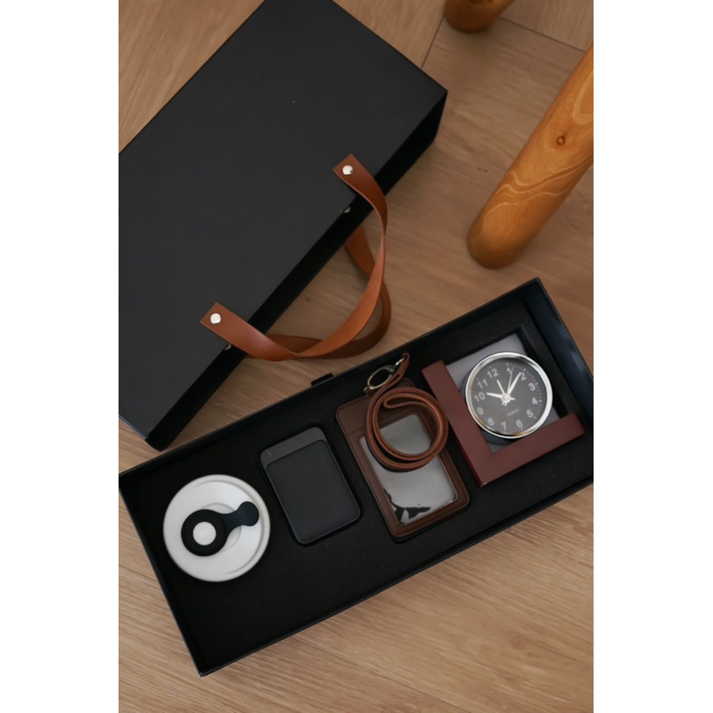 ACHERNAR - Custom Hampers Corporate/Souvenir Corporate/Hampers Farewell/Hadiah Ulang Tahun