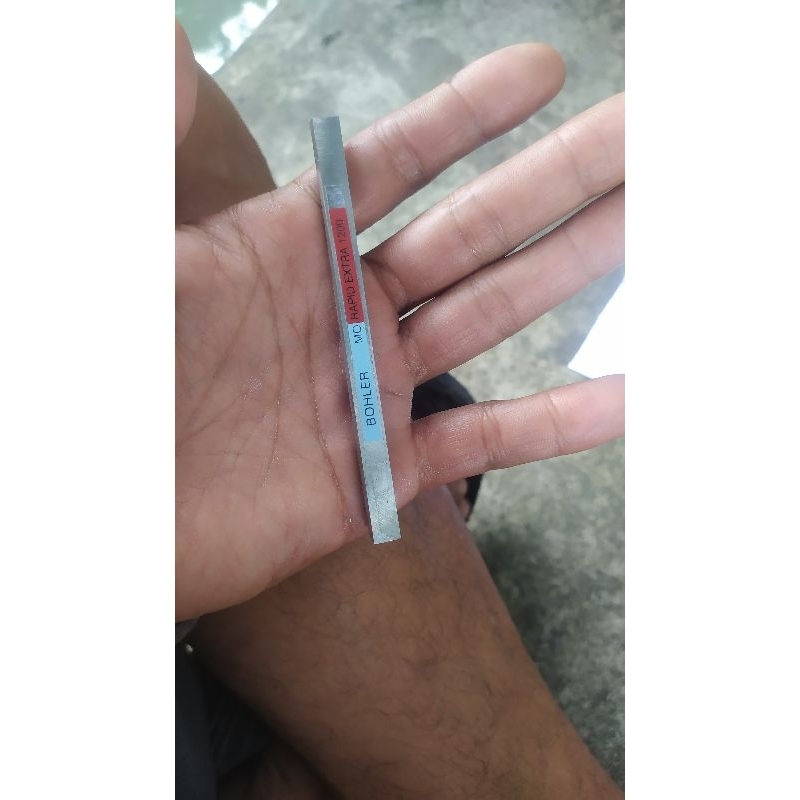 pahat bubut bohler HSS 1/4  x 4 Tool Mata Pisau Bubut Rapid Extra 1200 bohler