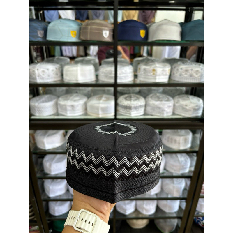 KOPIAH MADINAH HITAM / KOPIAH MADINAH LOKAL