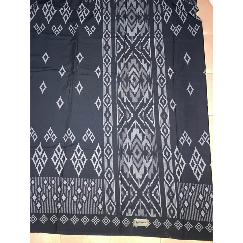 sarung gajah duduk asia preloved bekas second