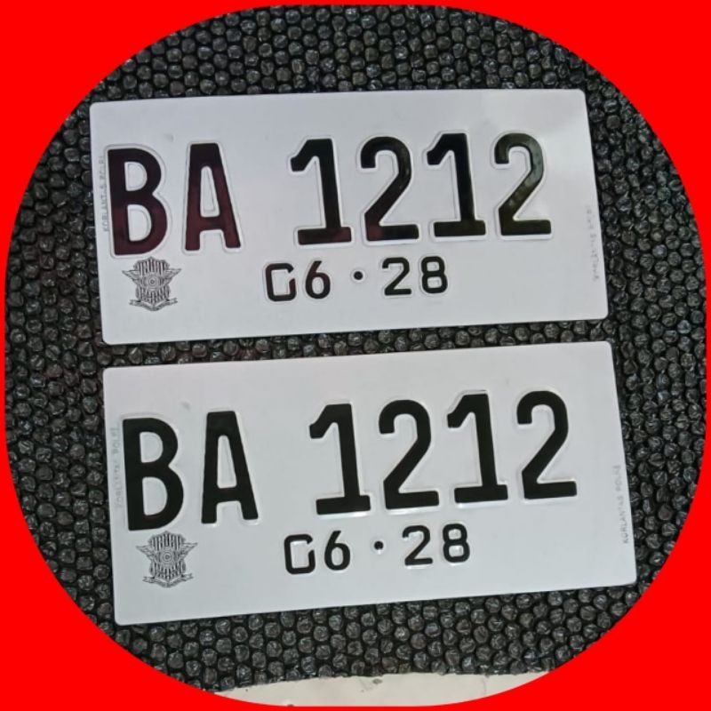plat mobil JDM  reflektif font terbaru warna putih sepasang