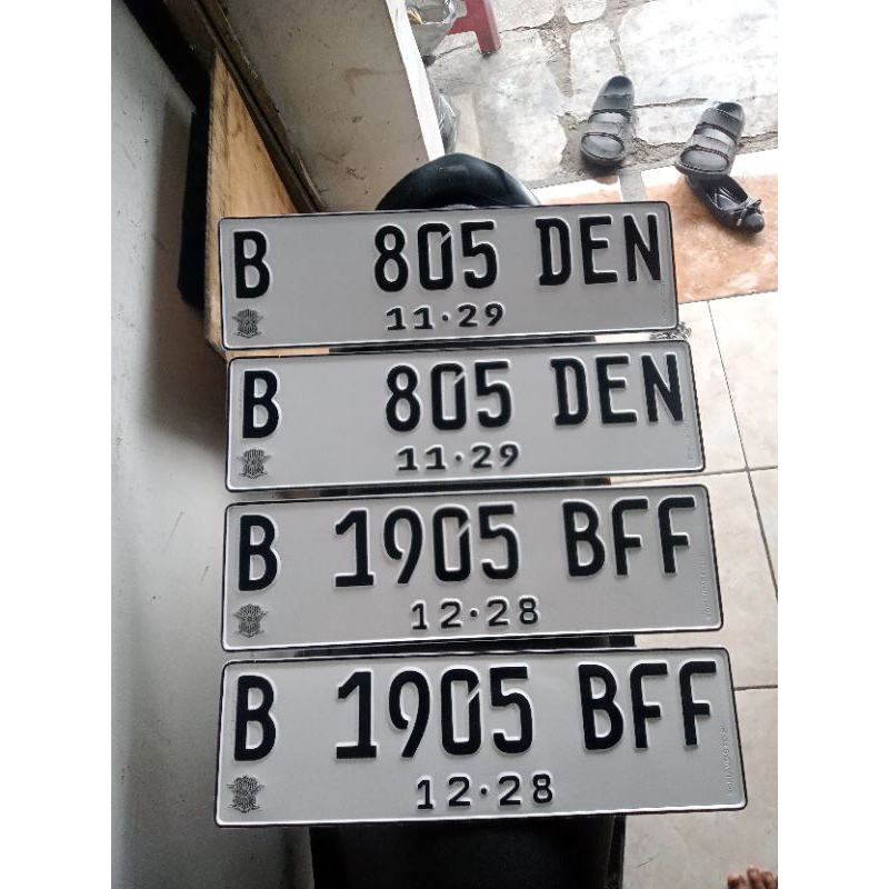 PLAT NOMOR MOBIL ORIGINAL SAMSAT RAPIH TEBAL DAN TIMBUL FONT SAMSAT  HARGA SEPSANG DEPAN BELAKANG