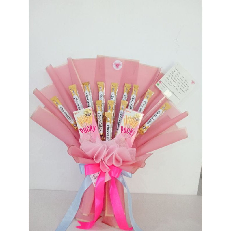 

Buket Snack / Buket hadiah /Buket Wisuda