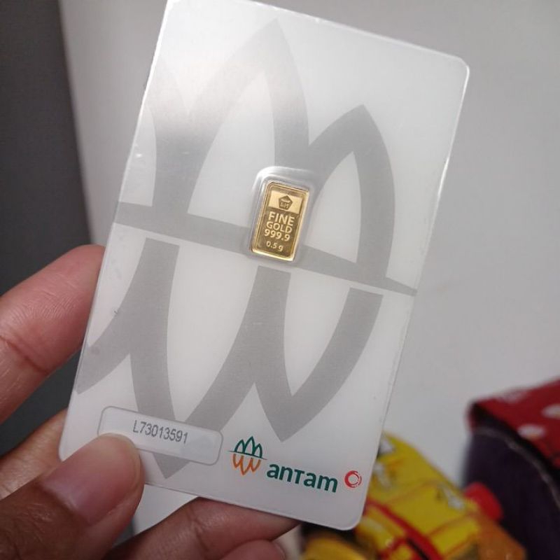 galeriLM/Logam mulia/emas antam 0,5 gram