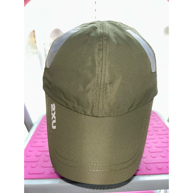 Topi Lari/Running Cap 2XU Hijau Lumut-Brand NEW/BARU/Gress-100%original