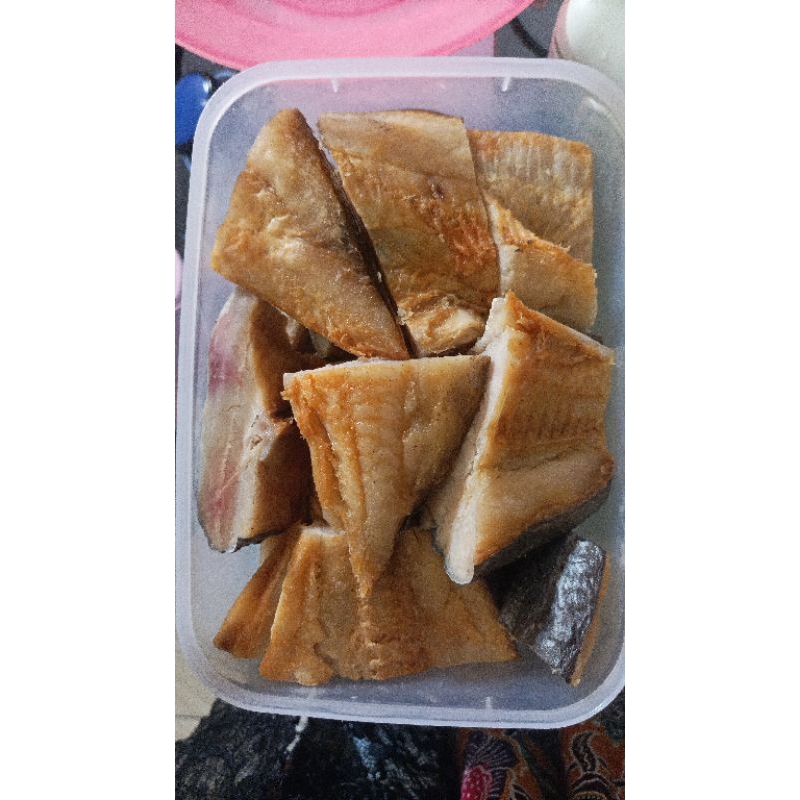 

jambal roti mentega potong dadu