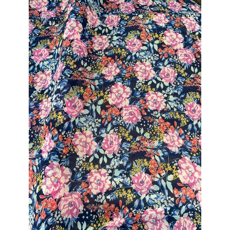 kain ceruty motif bunga mawar - kain ceruty baby doll - kain ceruty motif - kain bahan ceruty - harg