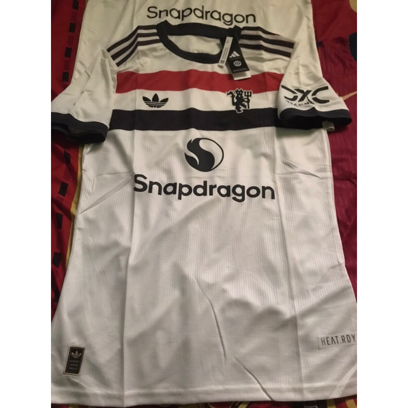Jersey Manchester United GO Player Issue