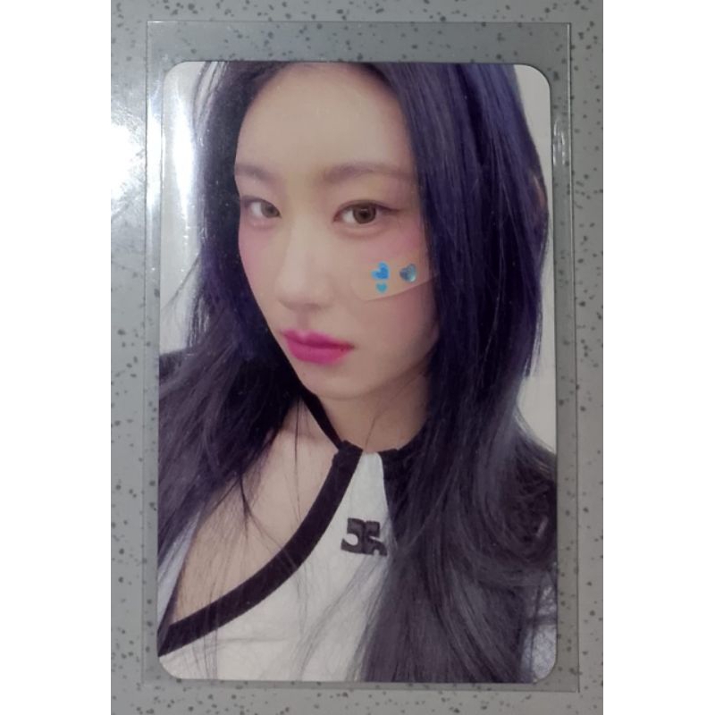 photocard chaeryoung and ryujin kill my doubt (dapet 2 PC )