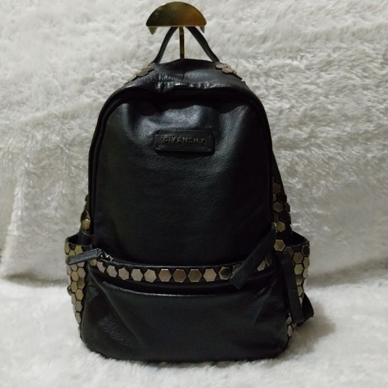 Tas Givenchy** Backpack / Ransel Hitam