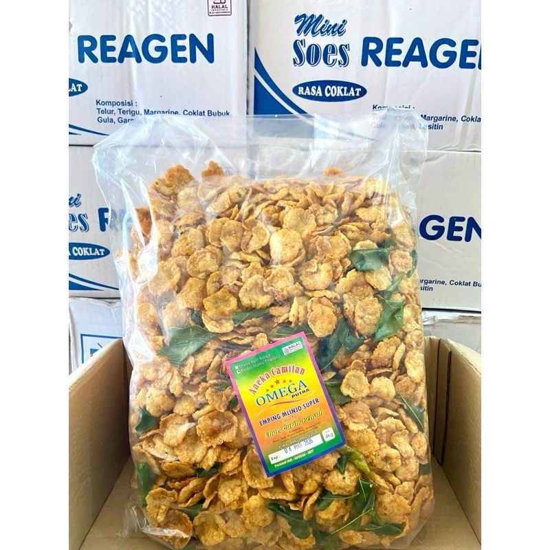 

Emping melinjo/ emping belinjo pedas manis daun jeruk 500gr 1kg murah