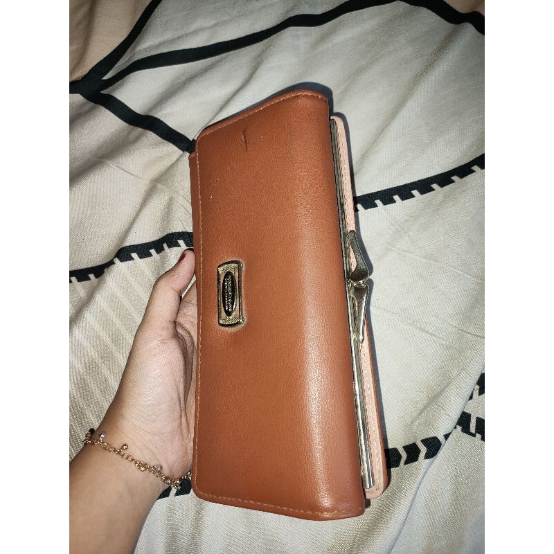 PRELOVED Dompet panjang