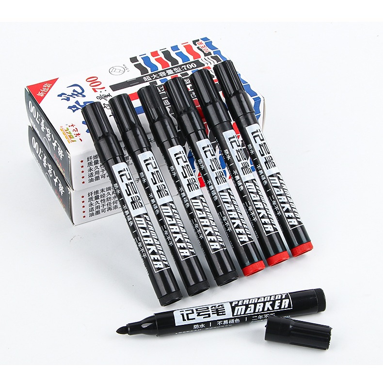 

Spidol Permanen Permanent Marker No.700 Cepat Kering Tahan Air