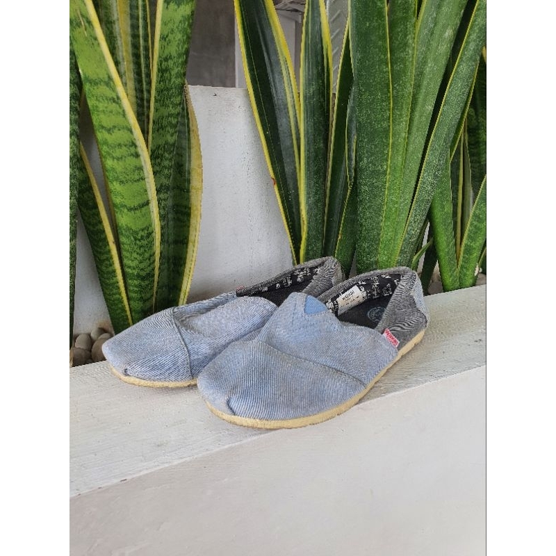 preloved sepatu cewek Wakai (ori)