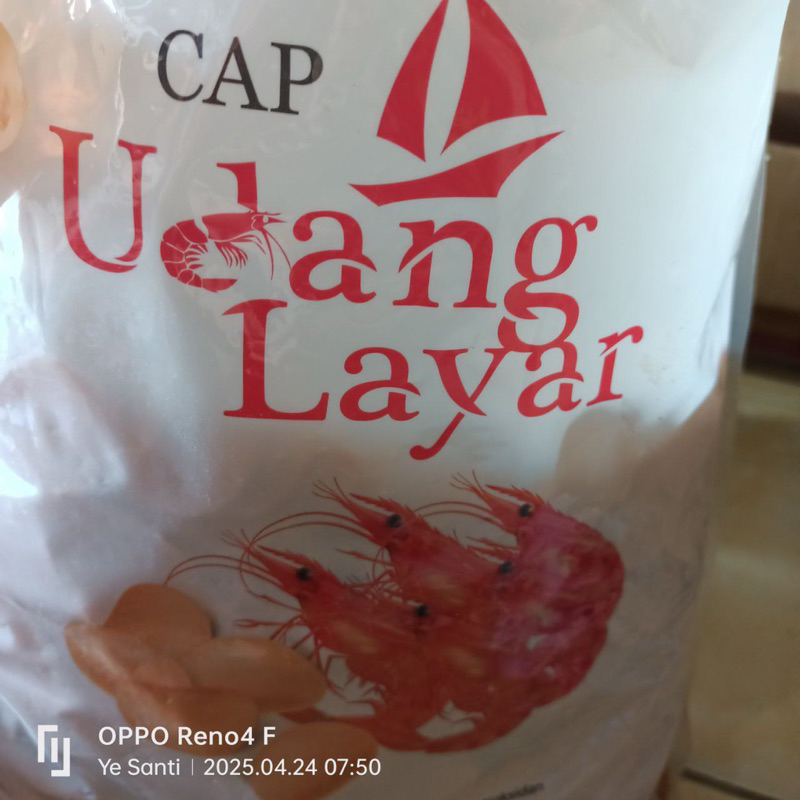 

Kerupuk Udang 250gr (Merk Udang Layar)