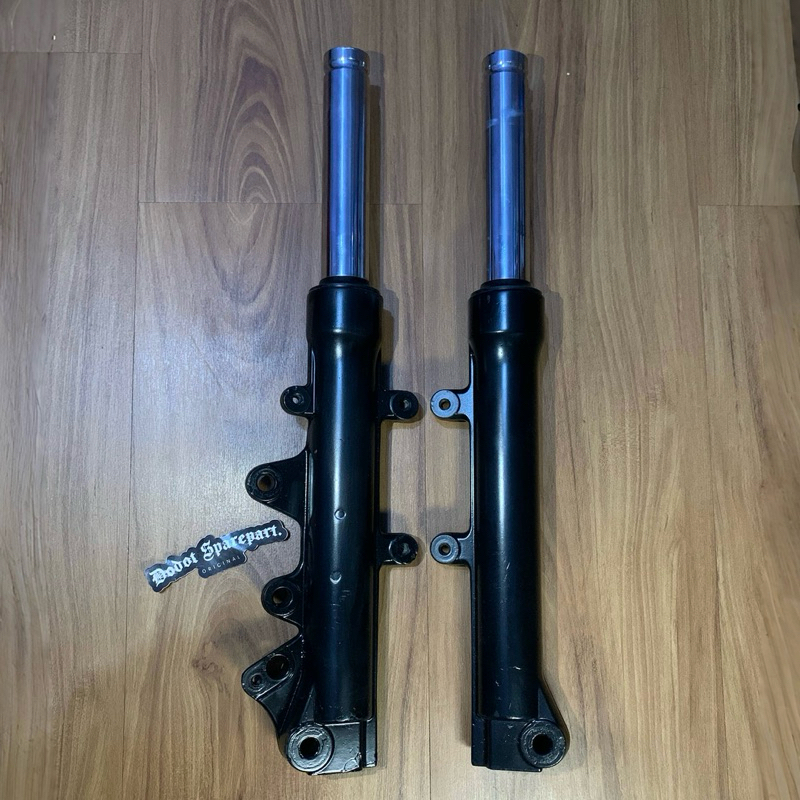Shockbreaker Depan Nmax New / Nmax Old Original Copotan Yamaha