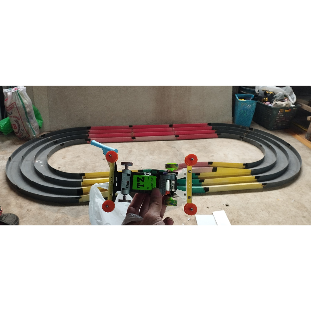 Track Tamiya 3 Jalur Balapan Mini 4WD Racing bekas Victory Loop