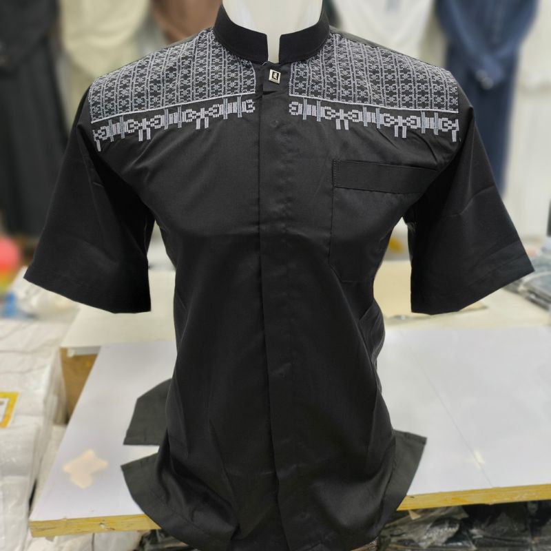Baju Koko Syfa Rahman Lengan Pendek Hitam/Baju Koko Lengan Pendek Syfa Rahman Katun Premium