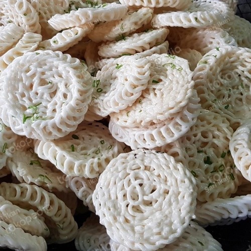 

Kerupuk Mawar PUTIH/ Bandong 1 kg mentah enak,gurih,renyah