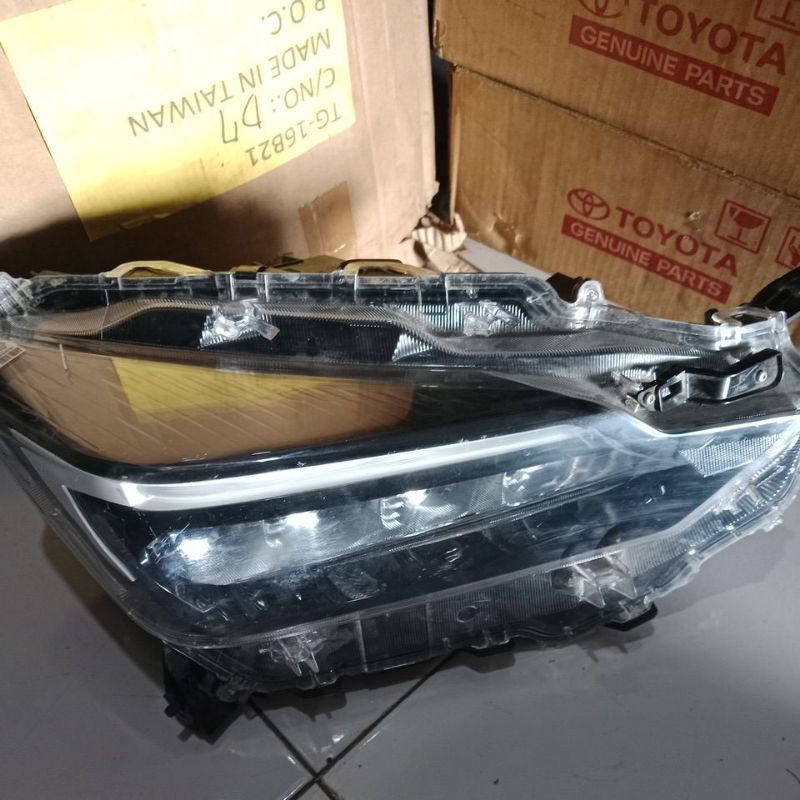 HEADLAMP AGYA 2023.