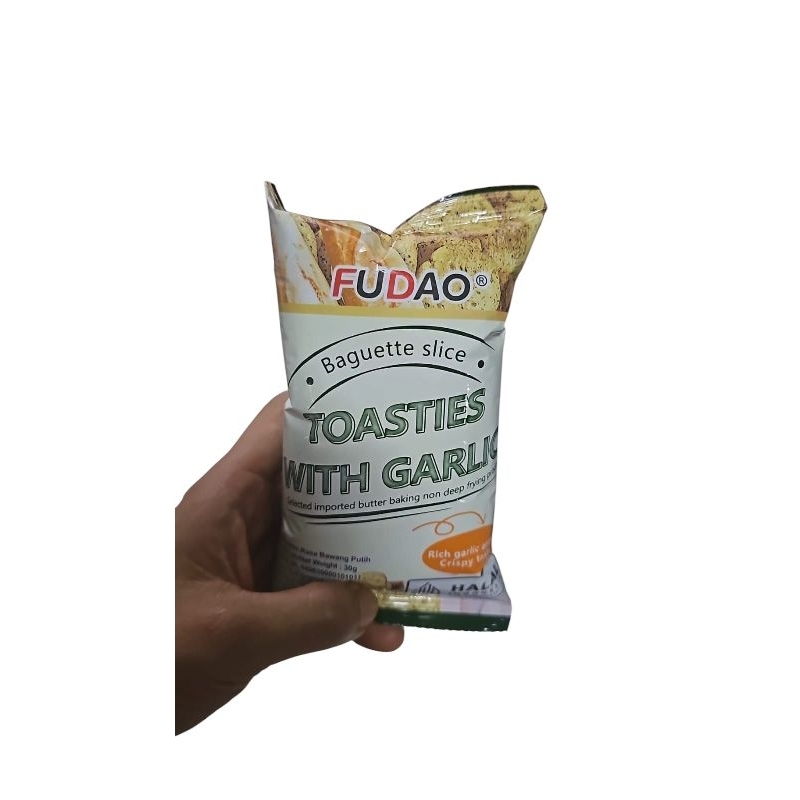 

FUDAO Roti Kering rasa garlic / bawang enak Gurih