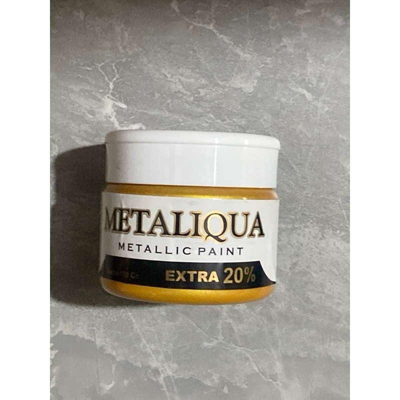 CAT BESI DAN KAYU UKURAN 100cc WARNA EMAS METALIQUA