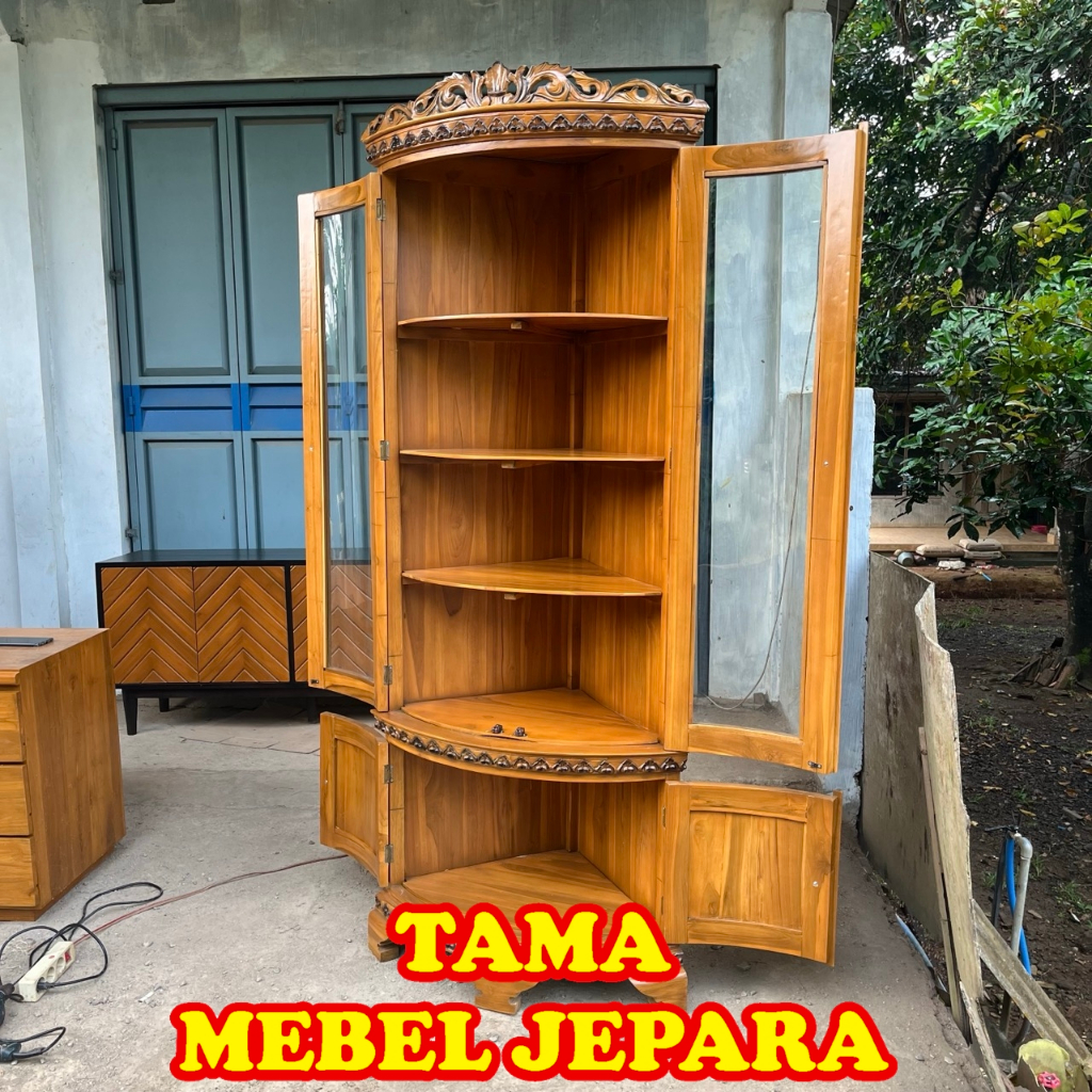 Lemari sudut / Lemari Pojok / Lemari Hias Jati