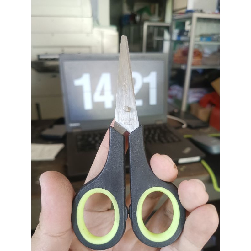 

gunting 100% original M2000