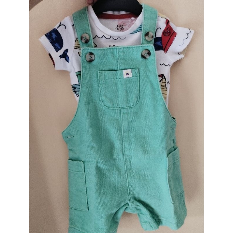 Preloved Baju set bayi laki-laki merk Fred & flo size 3-6 bulan