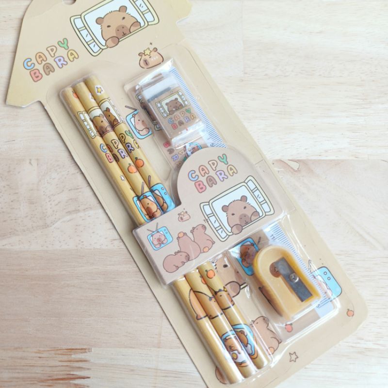 

Set ATK 8807 Capybara sanrio pensil rautan penghapus penggaris