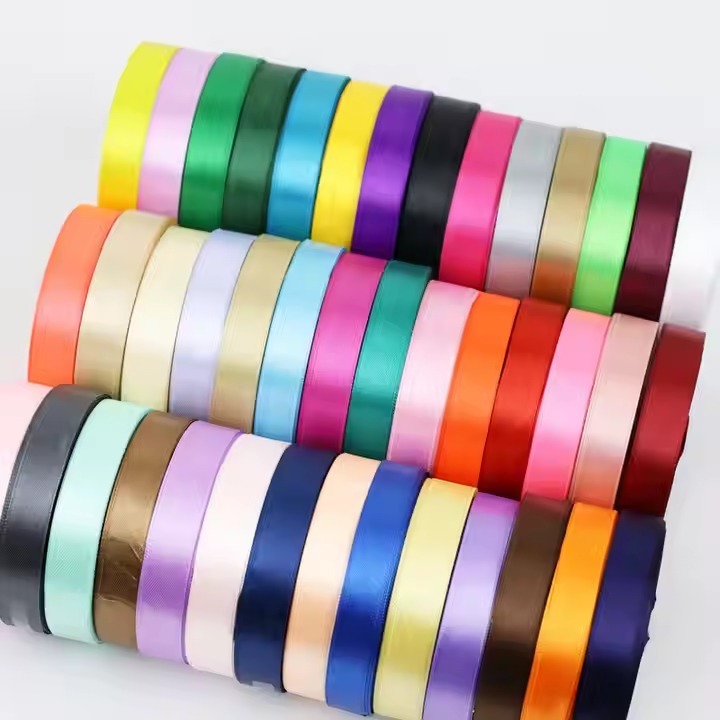 

Pita Satin 1,25cm 1/2 Inchi / Pita Satin Buket Bunga Kado Buket Wisuda Ulang Tahun / Buket Pita Satin