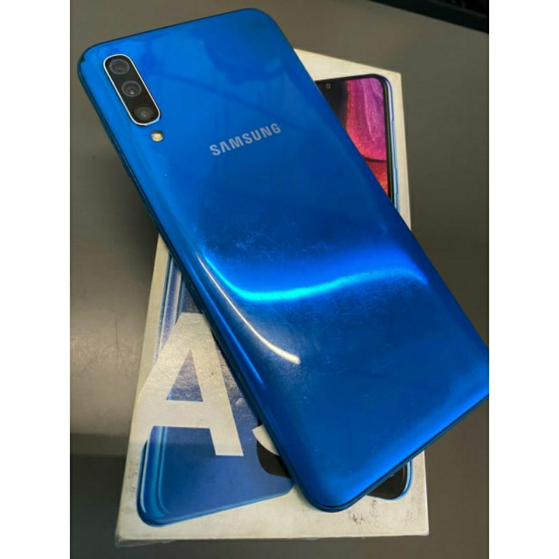 Samsung a50 minus retak