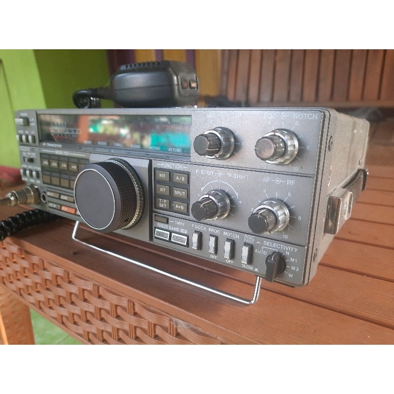 Radio HF Kenwood TS 440 S