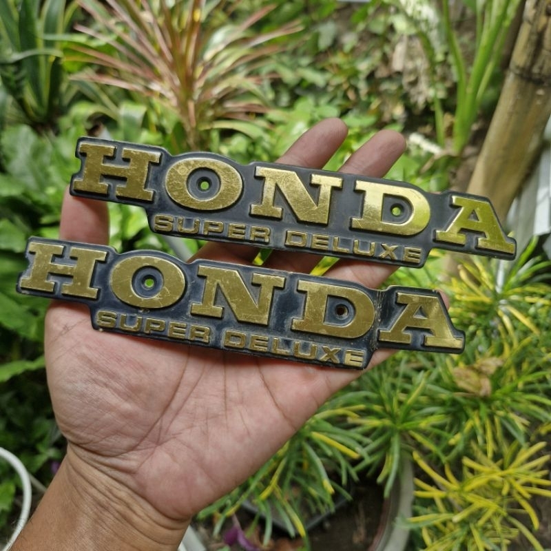 Emblem Tangki Honda GL 100 Original