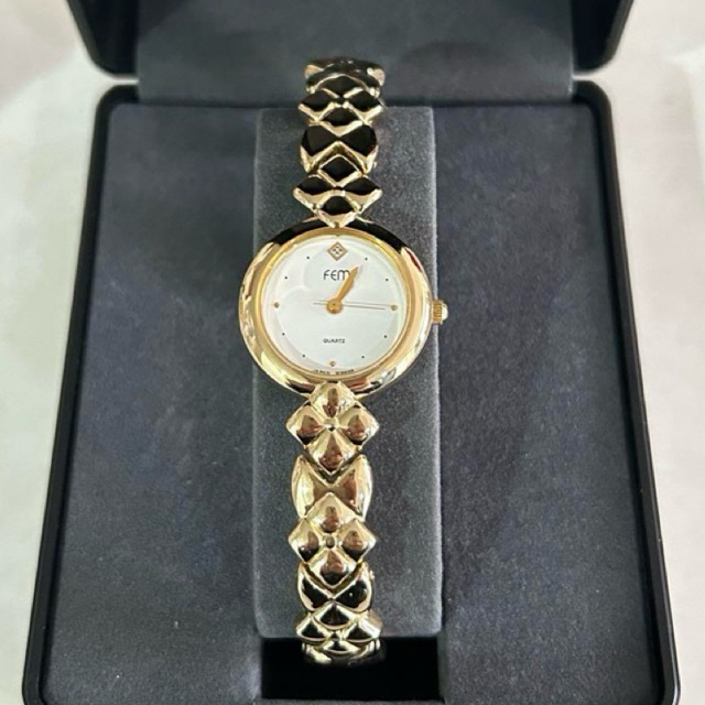 MARUMAN FEM Ladies Vintage Gold