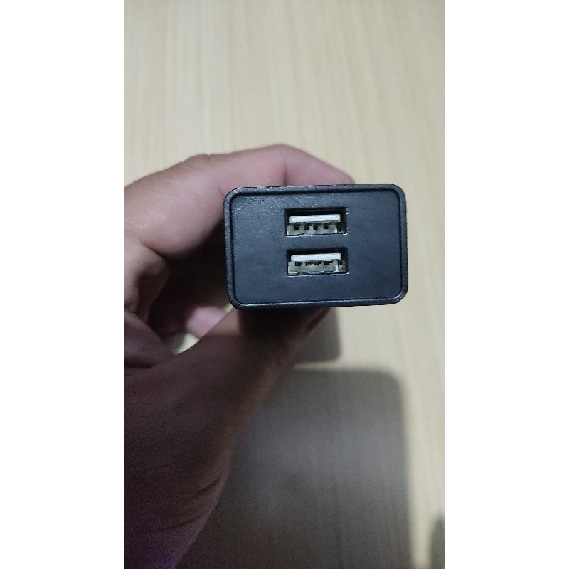 Adaptor Charger Acmic